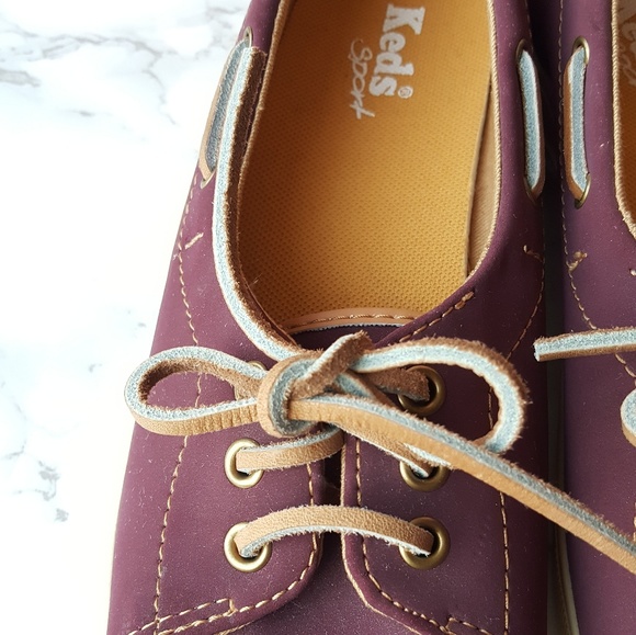 Maroon Keds - Picture 3 of 5